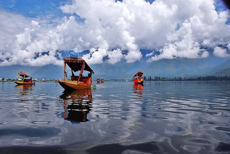 Kashmir Valley Delight - holiday package in Jammu and Kashmir